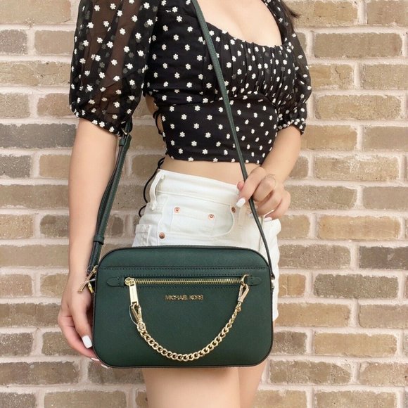 NWT Michael Kors Chain Crossbody💕Gaby’sBags - Picture 7 of 8